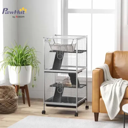 Test PawHut Cage 4 niveaux : une grande cage pratique, mais avec quelques défauts pénibles